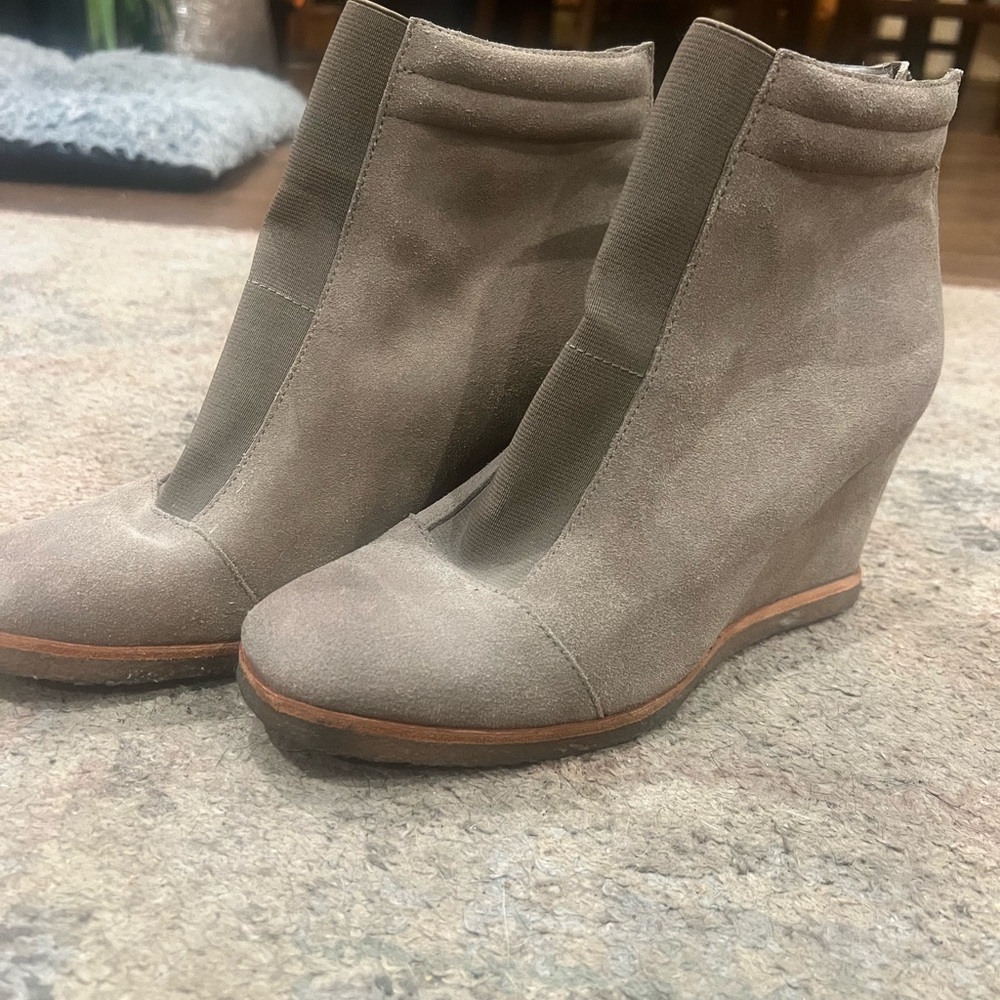 Tan wedge - Picture 2 of 4